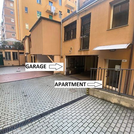 Fashion Apartment Gold Bologna With Jacuzzi & Car Garage Bagian luar foto